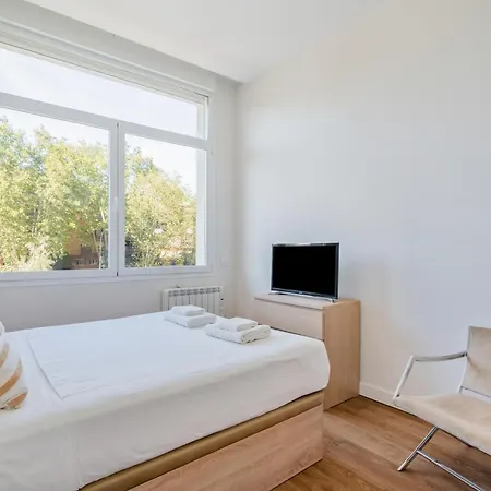 Apartamento Unico Chamartin Madrid Exterior photo