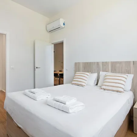 Apartamento Unico Chamartin Madrid Exterior photo