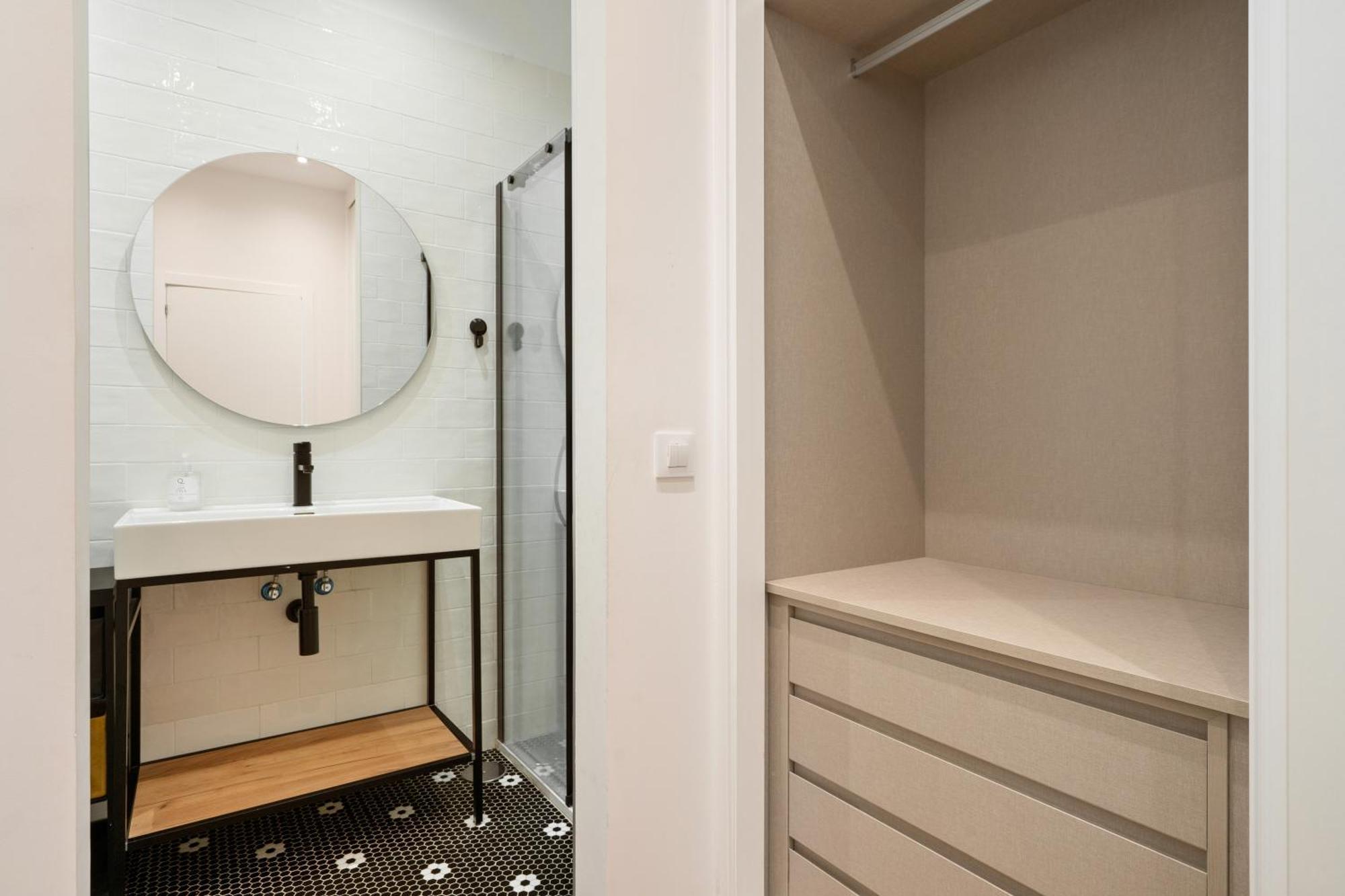 Unico Chamartin Apartament *