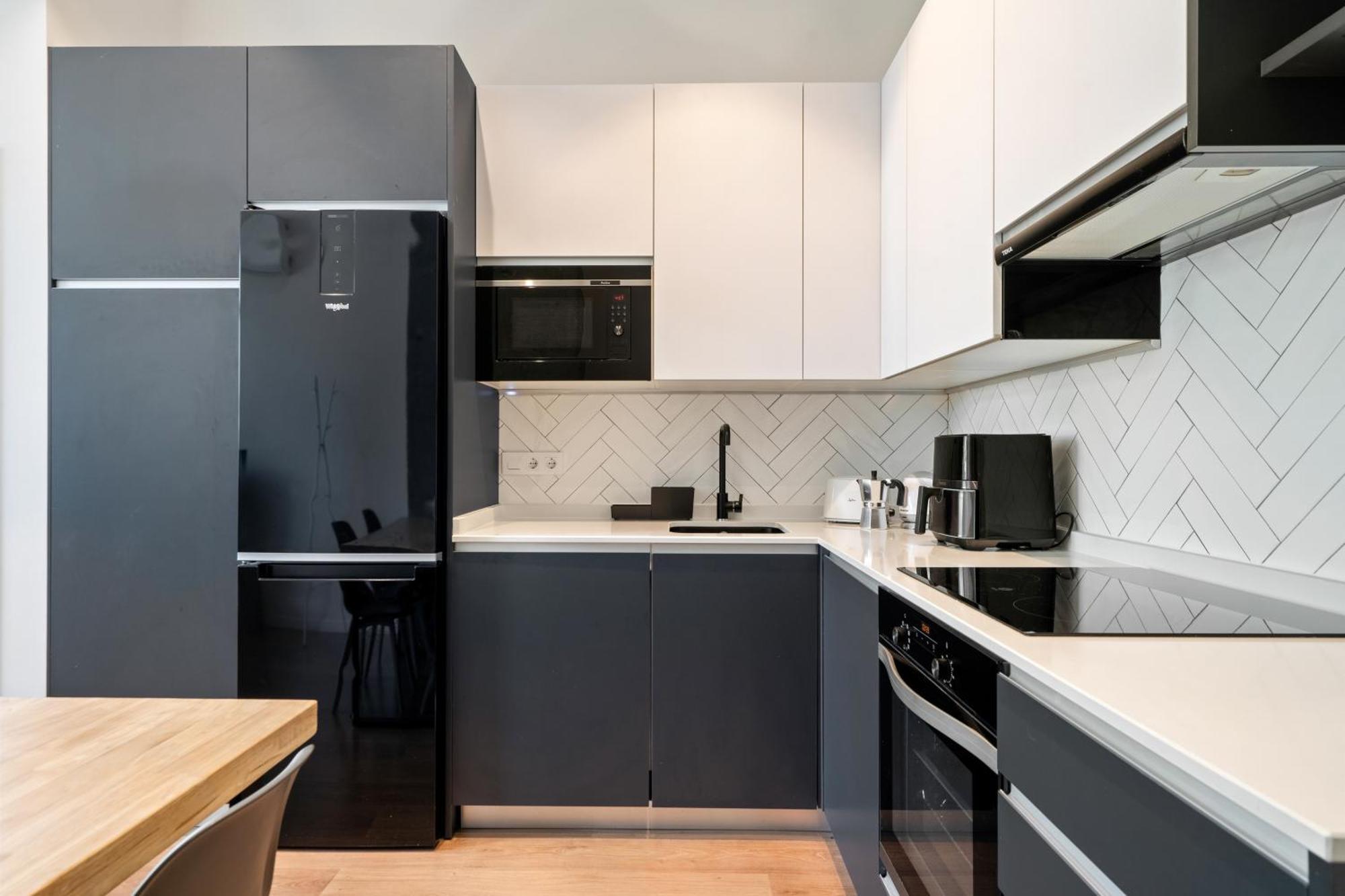 Unico Chamartin Apartament *