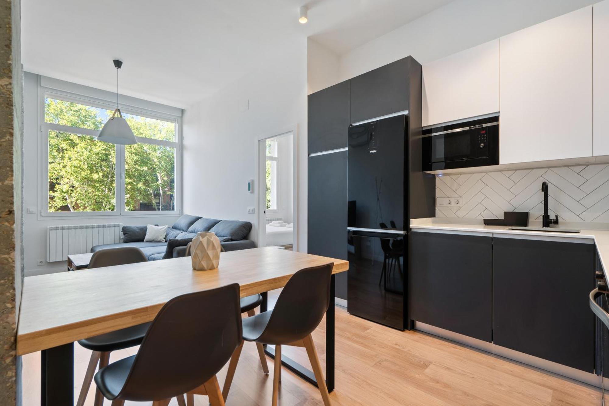 Unico Chamartin Apartament